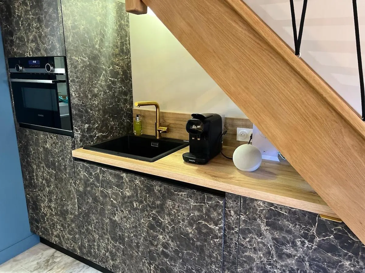 Yugen Palladio - Fully Renovated Studio On A Prime Location, Direct Beach Access, Heated Pool, Private Terrace & Patio, Private Parking Lot Saint-Raphael  Apartment